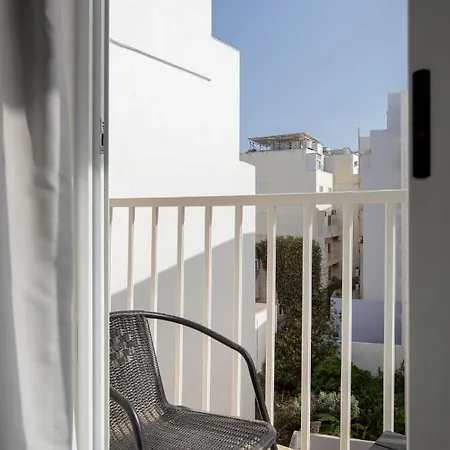 Modern 2br Close To Sea, In The Heart Of Apartment Sliema