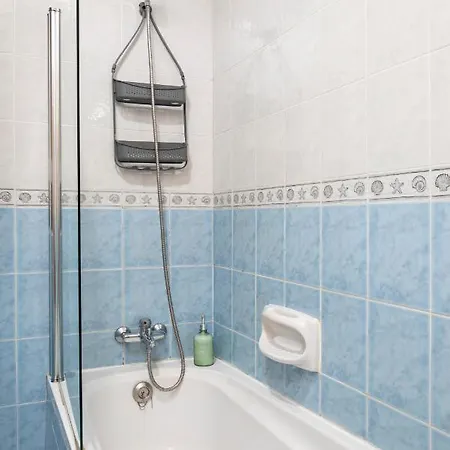 דירה Modern 2br Close To Sea, In The Heart Of *