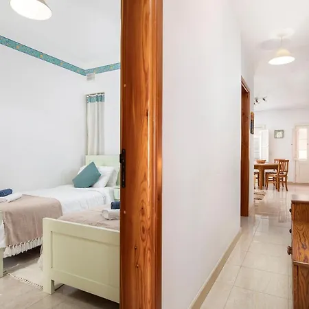 Modern 2br Close To Sea, In The Heart Of Appartement Sliema
